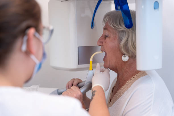 Best Weekend Emergency Dentist in Mukwonago, WI